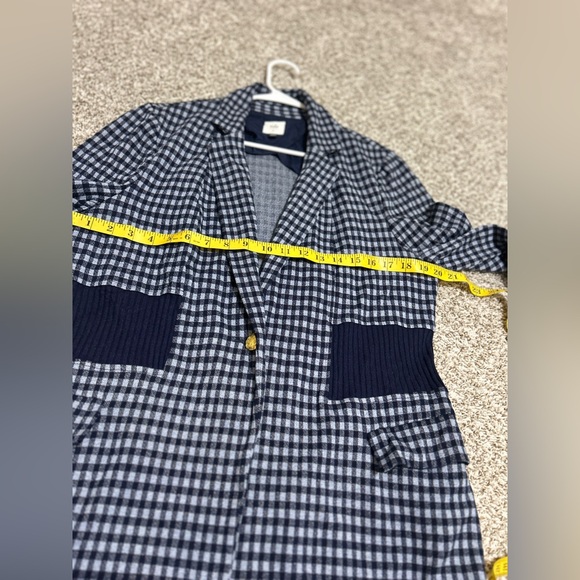 Cabi Checkered Plaid Blazer Jacket women’s navy Blue Career Academia size large - Picture 9 of 13